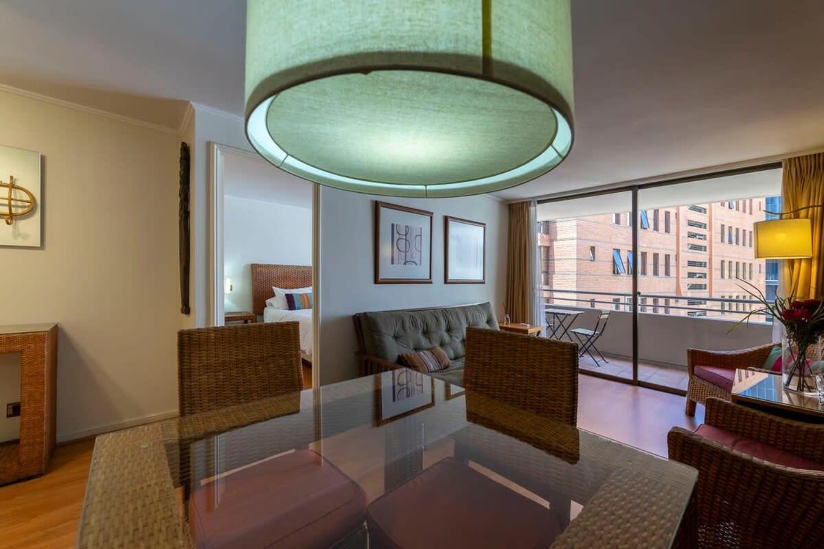 Elegant Steps Away From Costanera Center Apartamento Santiago