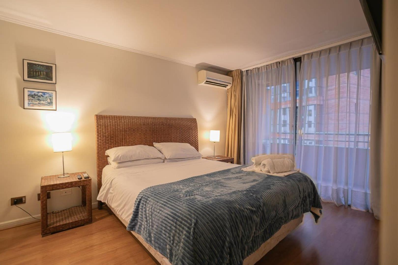 Elegant Steps Away From Costanera Center Apartamento